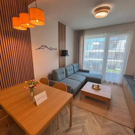 Balatoni Panorámás Saját Partszakasszal,medencével Appartement