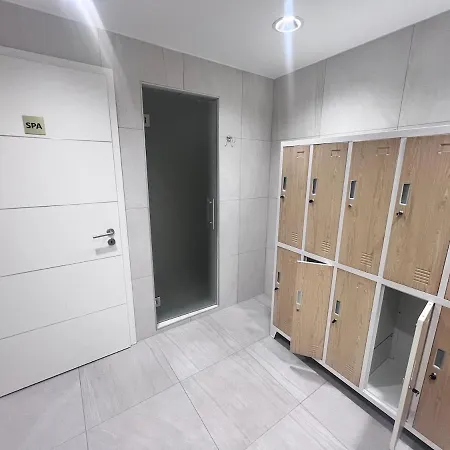 Balatoni Panorámás Saját Partszakasszal,medencével *