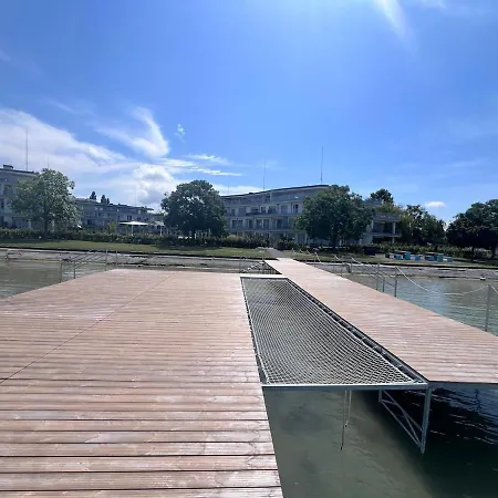 Balatoni Panorámás Saját Partszakasszal,medencével * Balatonszárszó